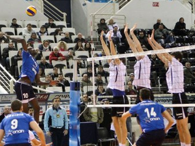 Βόλεϊ: Ακάθεκτος προχωράει ο Ηρακλής
