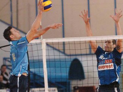 Βόλεϊ: Έφυγε «ατσαλάκωτη» από την Σύρο η Λαμία