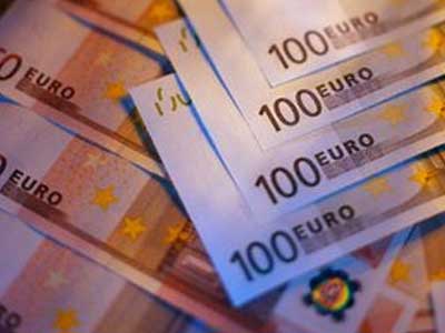 Μειωμένες εισαγωγές-εξαγωγές και τον Αύγουστο