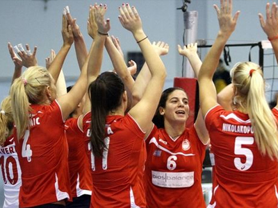 Βόλεϊ: Νίκη και τρίτη θέση για τον Ολυμπιακό