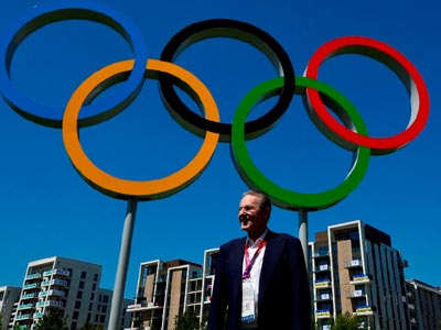 Αμισθί ο νέος πρόεδρος της ΔΟΕ