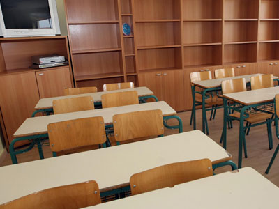 Η γρίπη κλείνει τμήματα σε Αθήνα και Θεσσαλονίκη