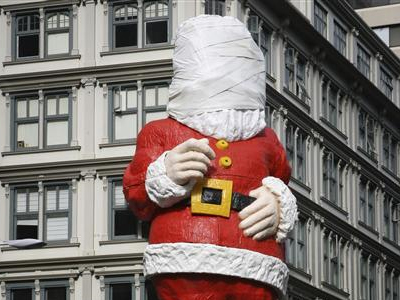 Αισθητική «επέμβαση» για τον Αϊ Βασίλη