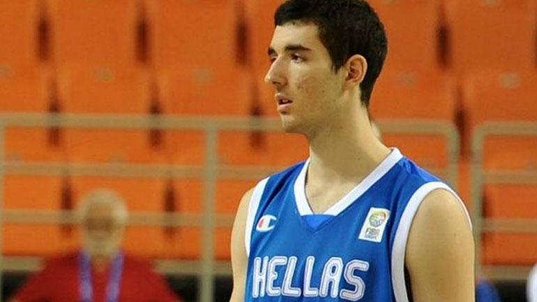 Μπάσκετ: Αχαιός ο Κουζέλογλου