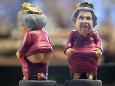 Περίεργη κόντρα για τον Barack Obama και τη Βασίλισσα Ελισάβετ