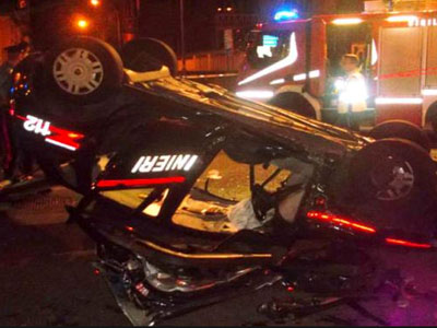 Ιταλία: Σύγκρουση περιπολικού με Fiat 500