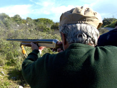 Μυστήριο με νεκρό κυνηγό στη Χίο