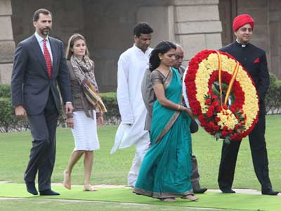 Στα μονοπάτια του Γκάντι η πριγκίπισσα της Ισπανίας