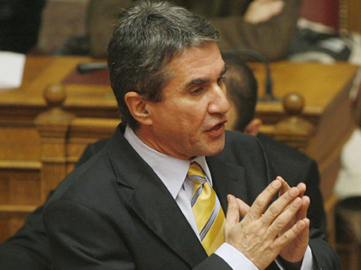 O Kαραμουρτζούνης του Κοινοβουλίου