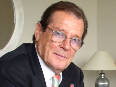 Ο φιλόζωος 007