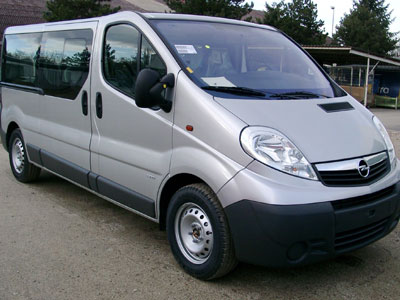 Μπαράζ ανακλήσεων αυτοκινήτων