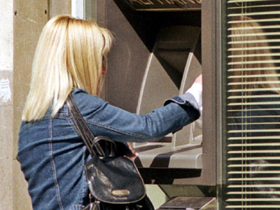 Έκλεψαν τα pin στην Κομοτηνή, σήκωσαν λεφτά στην Αθήνα