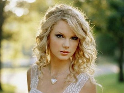 Νωρίς για γάμο για την Taylor Swift