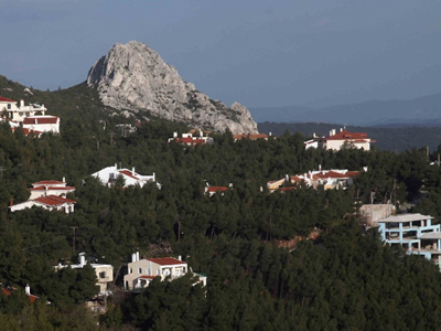 Στη Βουλή οι ρυθμίσεις για τα αυθαίρετα Στη Βουλή οι ρυθμίσεις για τα αυθαίρετα