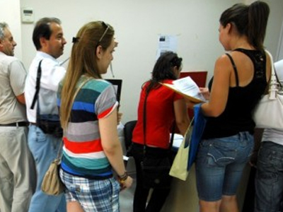 Προτεραιότητα τα προγράμματα πρόσληψης ανέργων