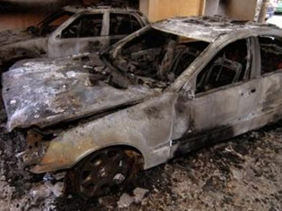 Έκαψαν I.X. και δήλωσαν κλοπή για να εισπράξουν τα ασφάλιστρα