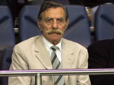 «Δηλητηριάζουν τον κόσμο»