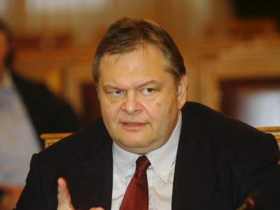 Και ο Βενιζέλος στο… κόμμα του