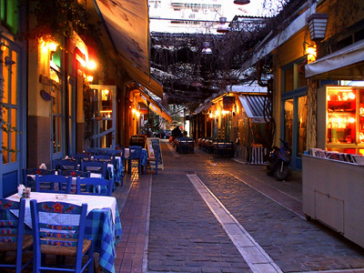 Θεσσαλονίκη: Φωτιά σε εστιατόριο στην πλατεία Άθωνος