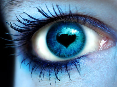 Έρωτας: Δοσμένοι ψυχή τε και σώματι