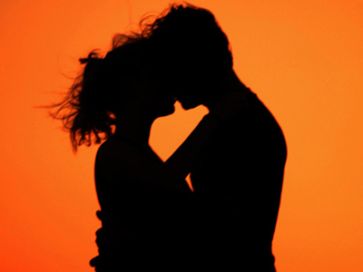 Σ’ αγαπώ, μ’ αγαπάς;