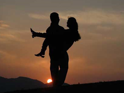 Η γυναίκα θέλει τον σύντροφό της συνένοχο στον έρωτα