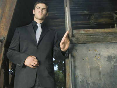 Ντύστε τον σύντροφό σας αξιοπρεπώς