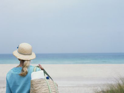 Τα must have της τσάντας παραλίας