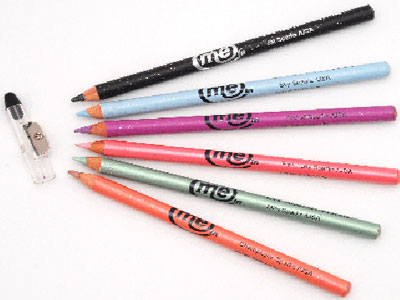 Χρώμα στο μολύβι ματιών