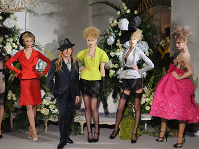 Galliano… με άρωμα 50s