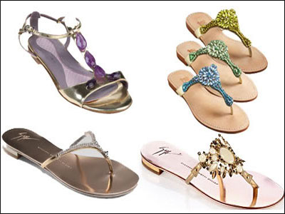 Hot σανδάλια!