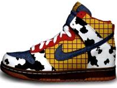 Sneakers με κινηματογραφικούς ήρωες