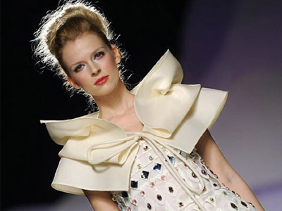 Το λευκό πρωταγωνιστεί και αυτό το καλοκαίρι!