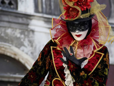 Τι να ντυθώ φέτος;