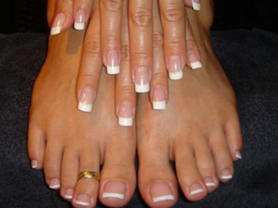 Σπασμένα νύχια;
