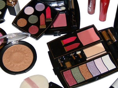 Καλλυντικά: Όλα όσα πρέπει να γνωρίζετε