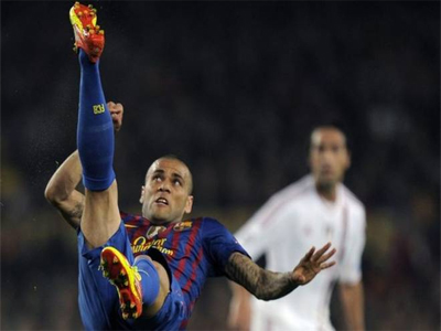 Άλβες: «Μια χαρά ήταν η διαιτησία»