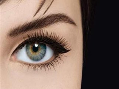 Το eyeliner «απελευθερώθηκε»