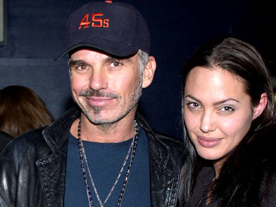 Ακούει Billy Bob και στάζει μέλι