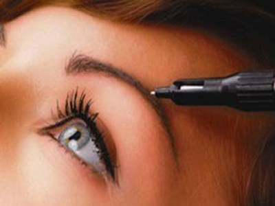 Λίφτινγκ φρυδιών: Γίνεται και χωρίς νυστέρι