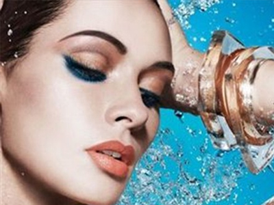 Γιατί να επιλέξω αδιάβροχη μάσκαρα;