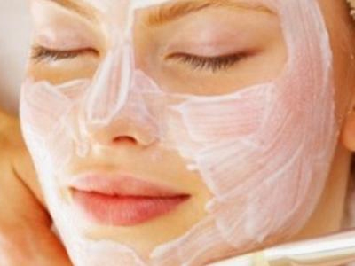 Απολέπιση: Ενισχύει την προστασία της επιδερμίδας