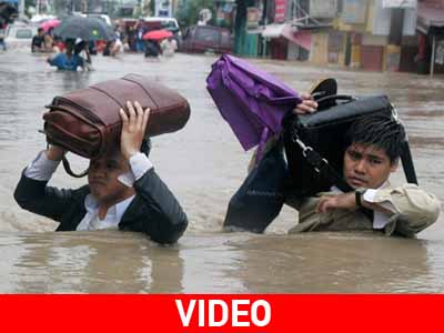 Οι καταιγίδες πνίγουν τις Φιλιππίνες