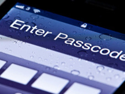 Έκθετο το PIN του «έξυπνου» τηλεφώνου σας; Έκθετο το PIN του «έξυπνου» τηλεφώνου σας;