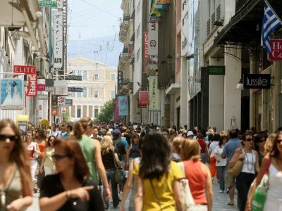 Εορταστικό ωράριο για τα καταστήματα της Λαμίας