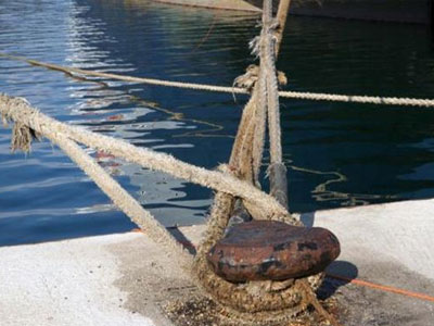 Επίσχεση εργασίας ανακοίνωσε η ΠΕΝΕΝ – Ποια πλοία θα παραμείνουν δεμένα