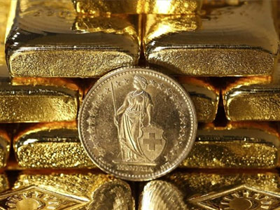 Ανέκαμψαν χρυσός και πετρέλαιο