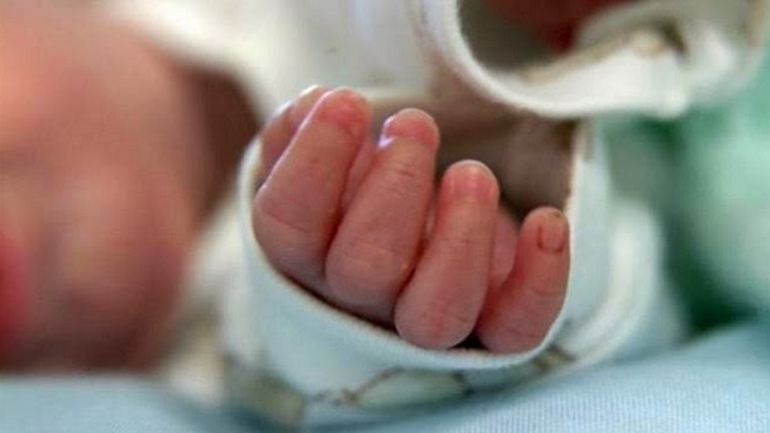 Αχαρνές: Τέσσερις συλλήψεις για απόπειρα παράνομης υιοθεσίας