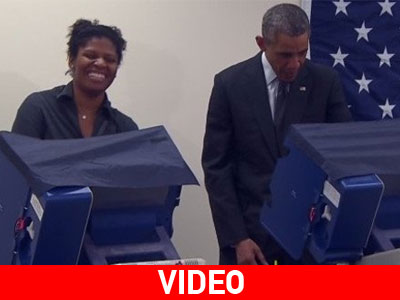 Η πλάκα ψηφοφόρου στον Ομπάμα: «Ξέρω ότι είσαι ο πρόεδρος αλλά μην ακουμπάς την κοπέλα μου»