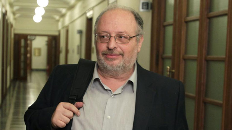 Κ. Ήσυχος: Η κυβέρνηση δεν κινδυνεύει από τους βουλευτές της